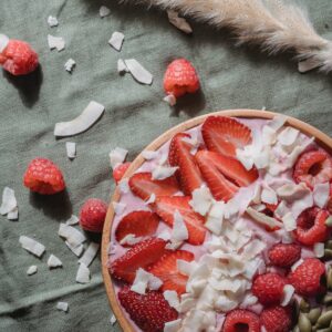 Raspberry and Coconut Smoothie Bowl