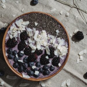 Blueberry and Oat Smoothie Bowl
